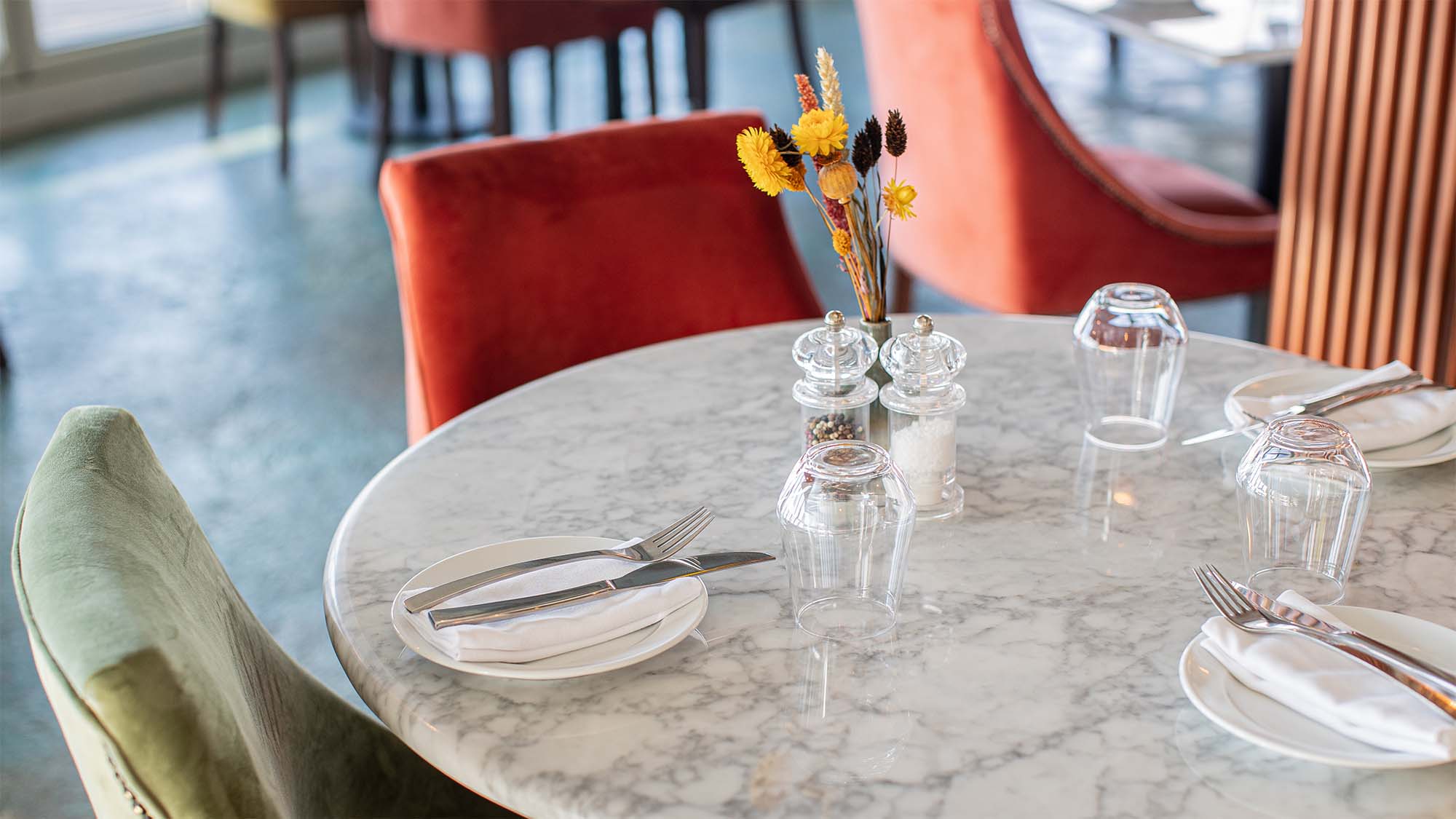 Lido_lac_du_bourget_tables